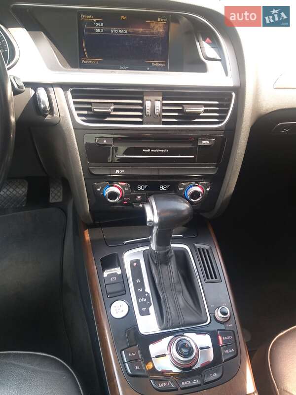 Седан Audi A4 2013 в Одессе