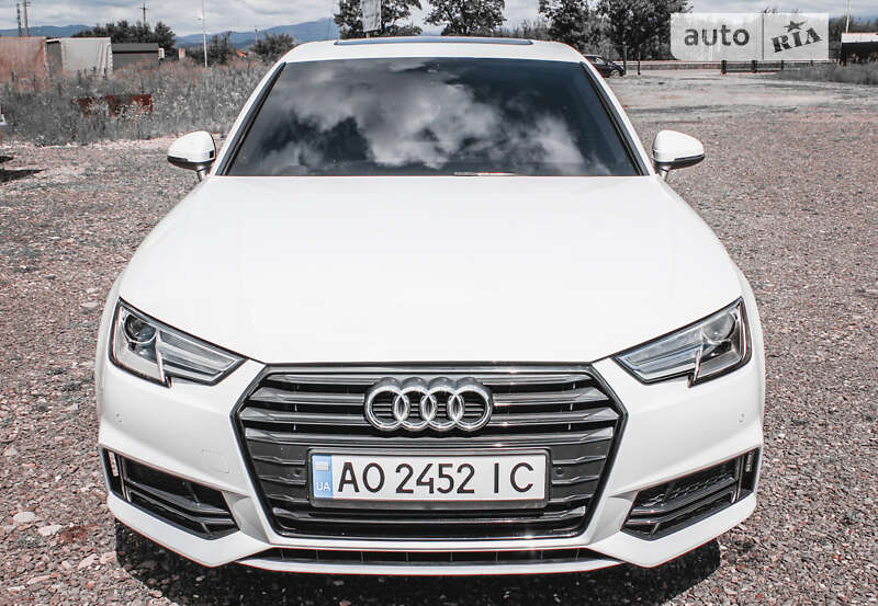 Седан Audi A4 2019 в Хусте