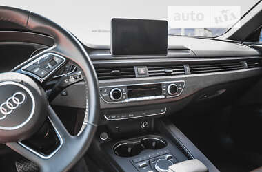 Седан Audi A4 2019 в Хусте