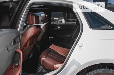 Седан Audi A4 2019 в Хусте