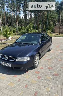 Седан Audi A4 2000 в Решетилівці