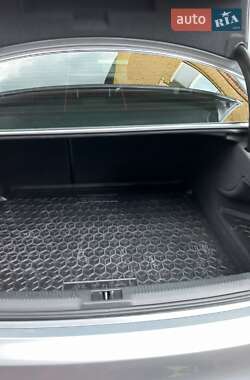 Седан Audi A4 2014 в Сумах