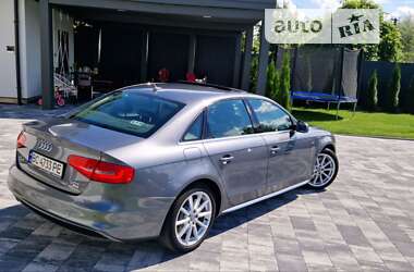 Седан Audi A4 2013 в 
