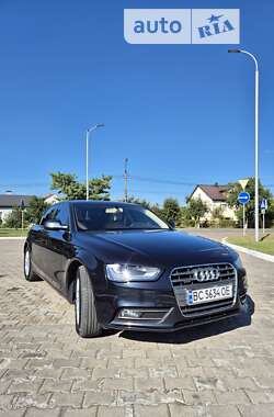 Седан Audi A4 2013 в Львове