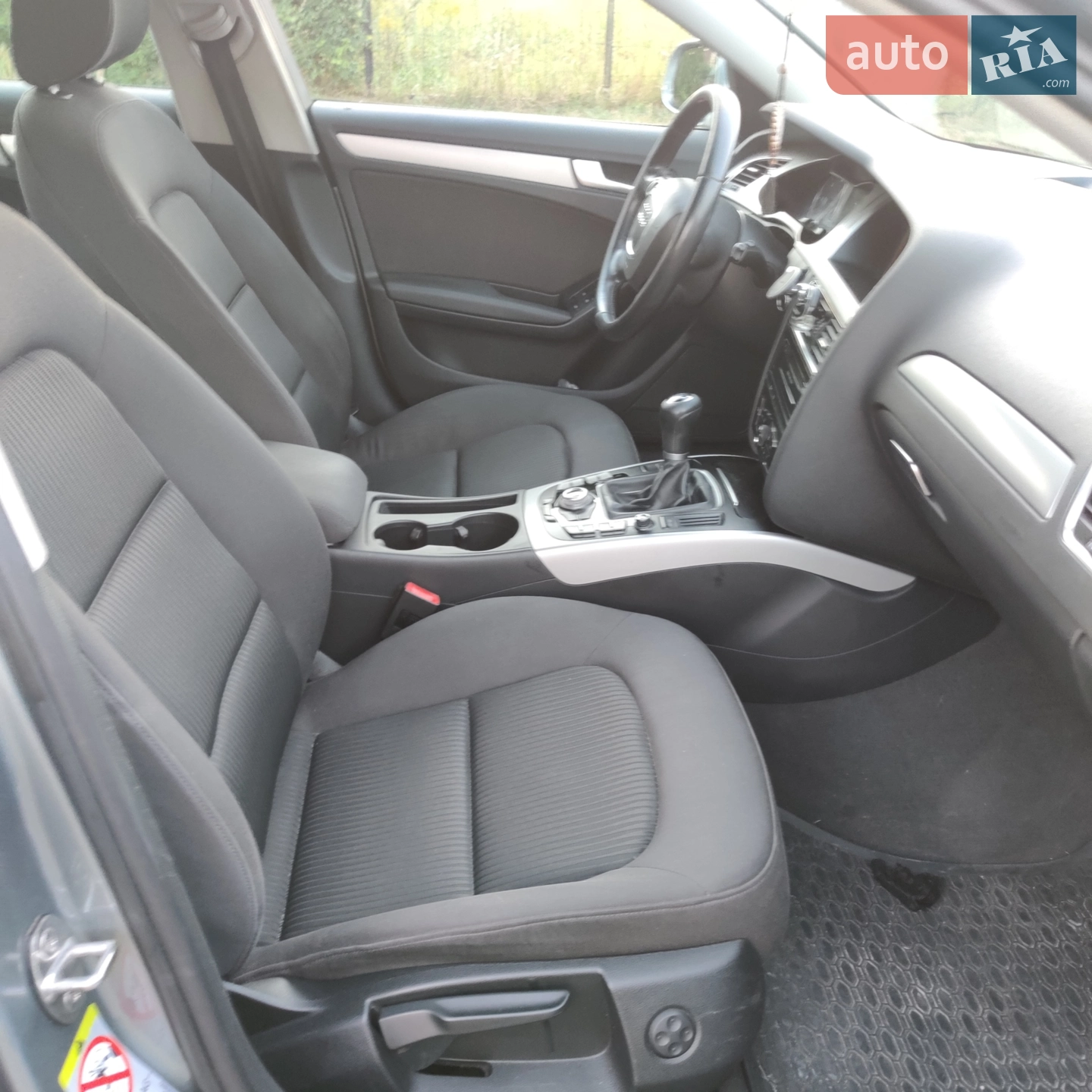 2010 Audi A4 - мініатюра 20