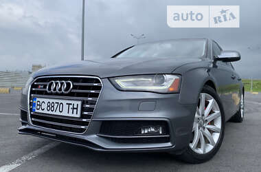 Седан Audi A4 2012 в Львове