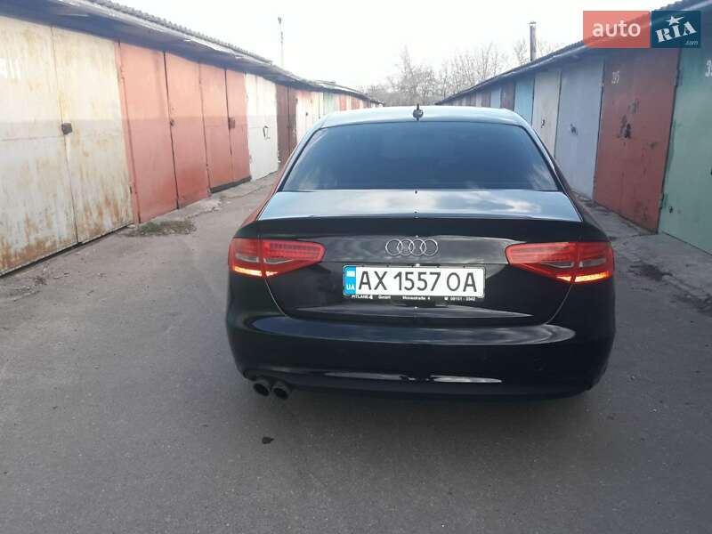 Седан Audi A4 2013 в Харкові