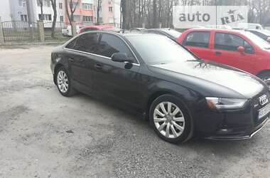 Седан Audi A4 2013 в Харкові