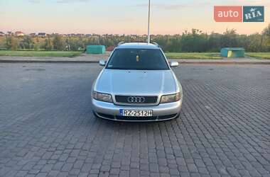 Универсал Audi A4 2000 в 