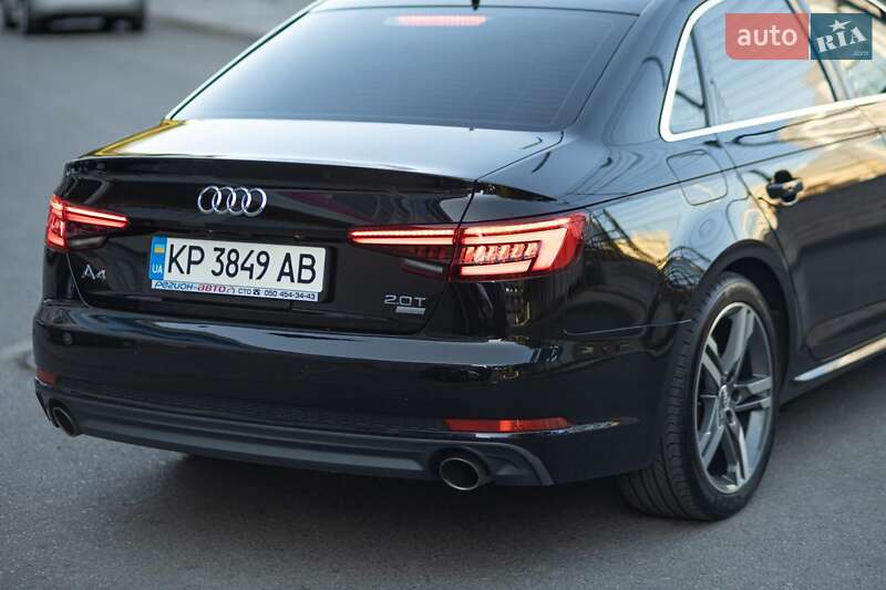 Седан Audi A4 2017 в Запорожье