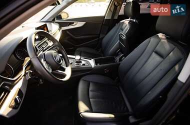 Седан Audi A4 2017 в Запорожье