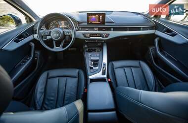 Седан Audi A4 2017 в Запорожье