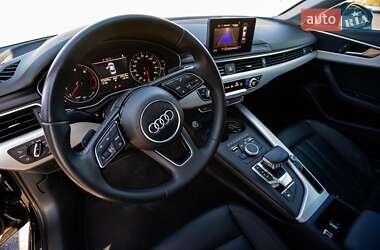 Седан Audi A4 2017 в Запорожье