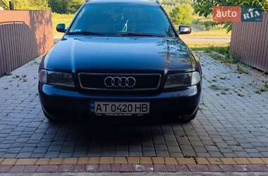 Универсал Audi A4 1998 в Снятине