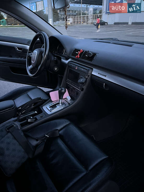 Универсал Audi A4 2005 в Ровно