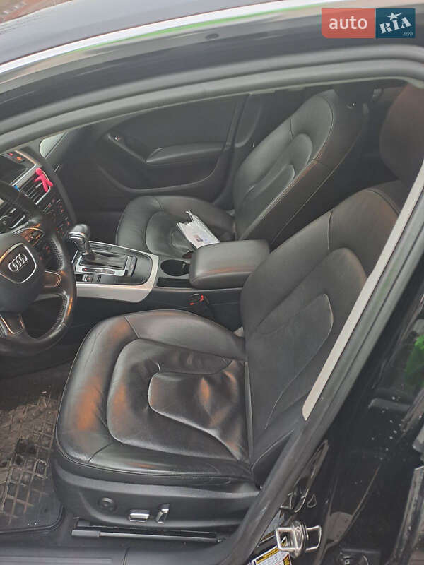 Седан Audi A4 2012 в Нижней Апше