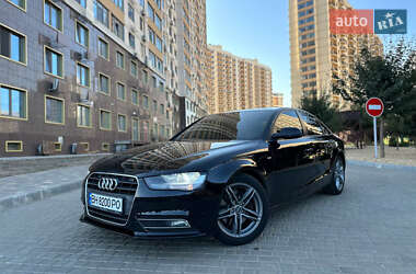 Седан Audi A4 2012 в 