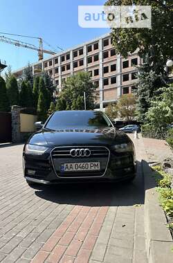 Седан Audi A4 2012 в Киеве