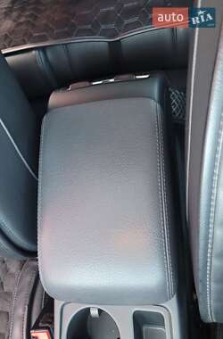 Седан Audi A4 2012 в 