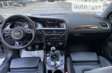 Седан Audi A4 2013 в Львові