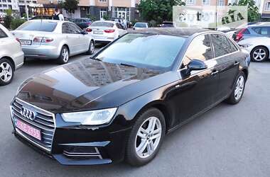 Седан Audi A4 2019 в Киеве