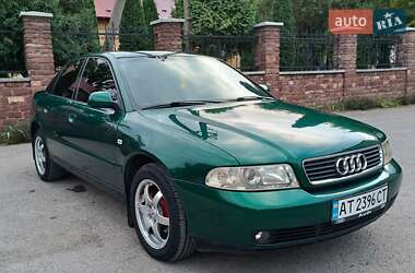 Седан Audi A4 1999 в 