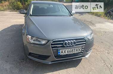 Седан Audi A4 2015 в Киеве