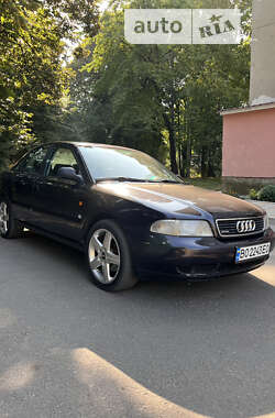 Седан Audi A4 1996 в Тернополі