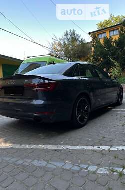 Седан Audi A4 2018 в Львові