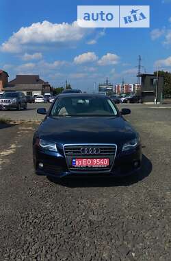 Седан Audi A4 2011 в Луцке