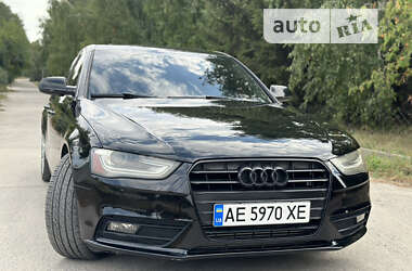 Седан Audi A4 2012 в Дніпрі