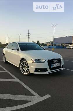 Седан Audi A4 2015 в Рівному