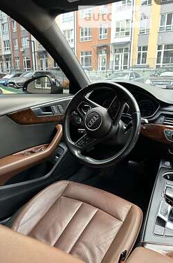 Седан Audi A4 2017 в Черновцах