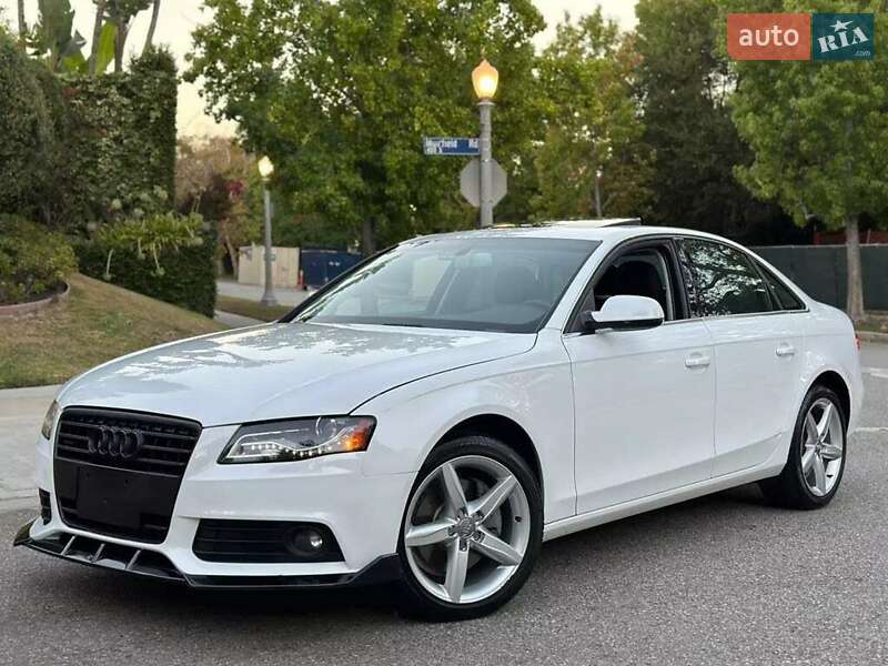 Седан Audi A4 2011 в Львове