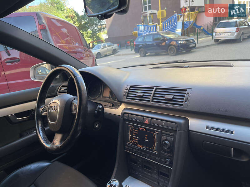 Універсал Audi A4 2006 в Чернівцях