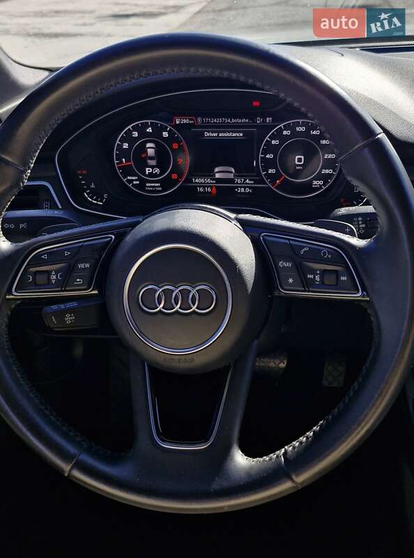Седан Audi A4 2017 в Умани