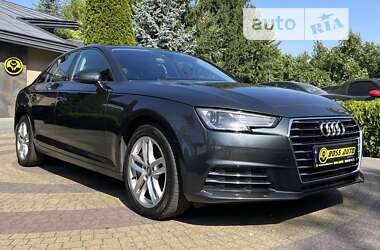 Седан Audi A4 2016 в Львові