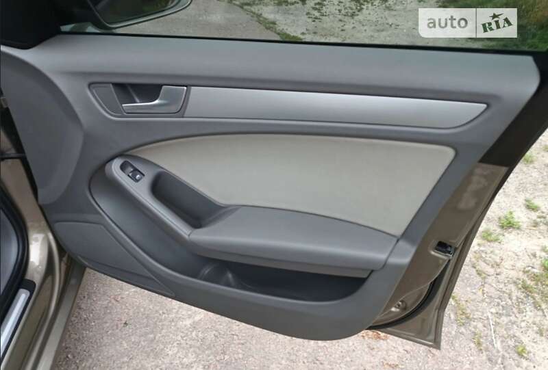 Универсал Audi A4 2009 в Хмельницком