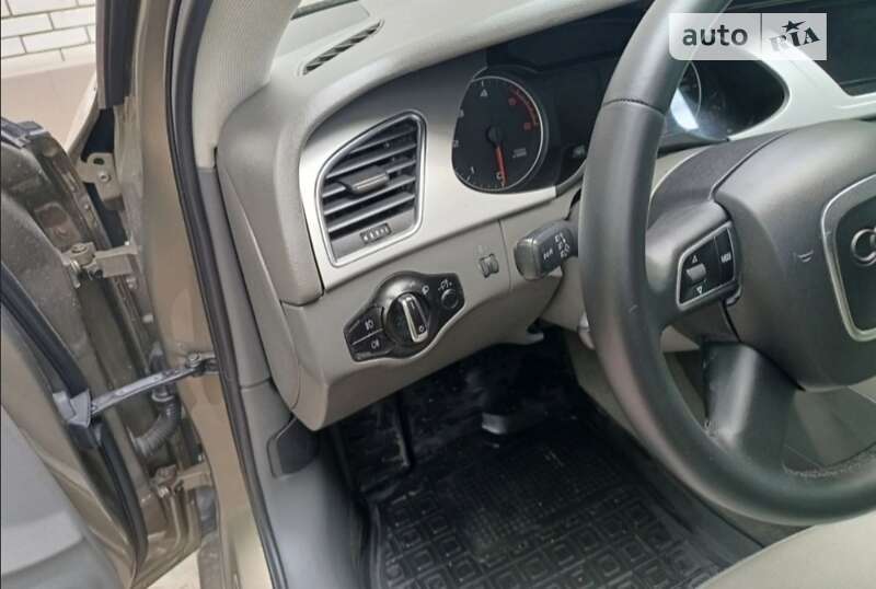 Универсал Audi A4 2009 в Хмельницком