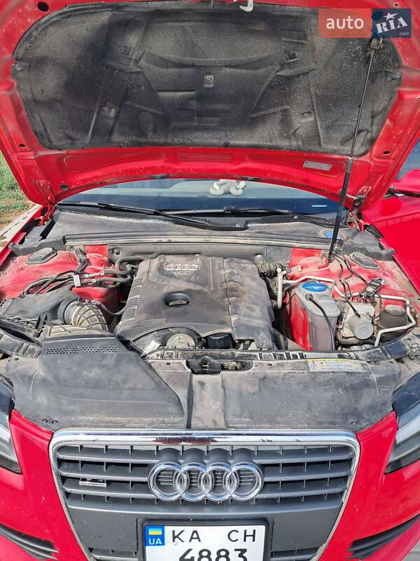 Седан Audi A4 2011 в Корсуне-Шевченковском