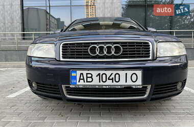 Седан Audi A4 2004 в 