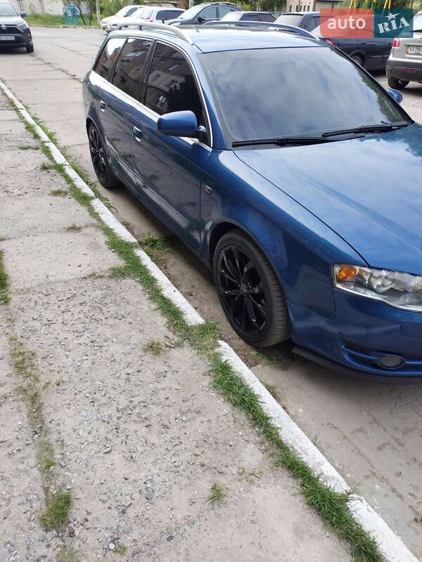 Универсал Audi A4 2005 в Краснокутске