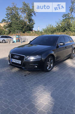 Универсал Audi A4 2011 в Староконстантинове