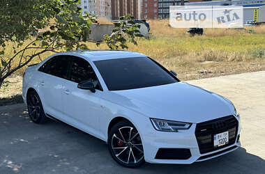 Седан Audi A4 2016 в Одессе