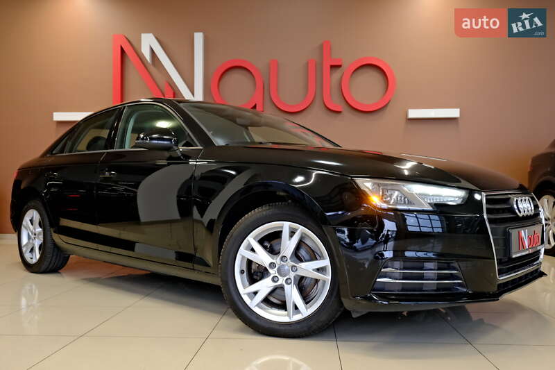 Седан Audi A4 2017 в Одесі
