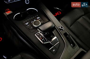 Седан Audi A4 2016 в Одесі