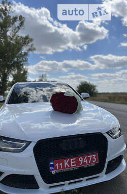 Седан Audi A4 2015 в 