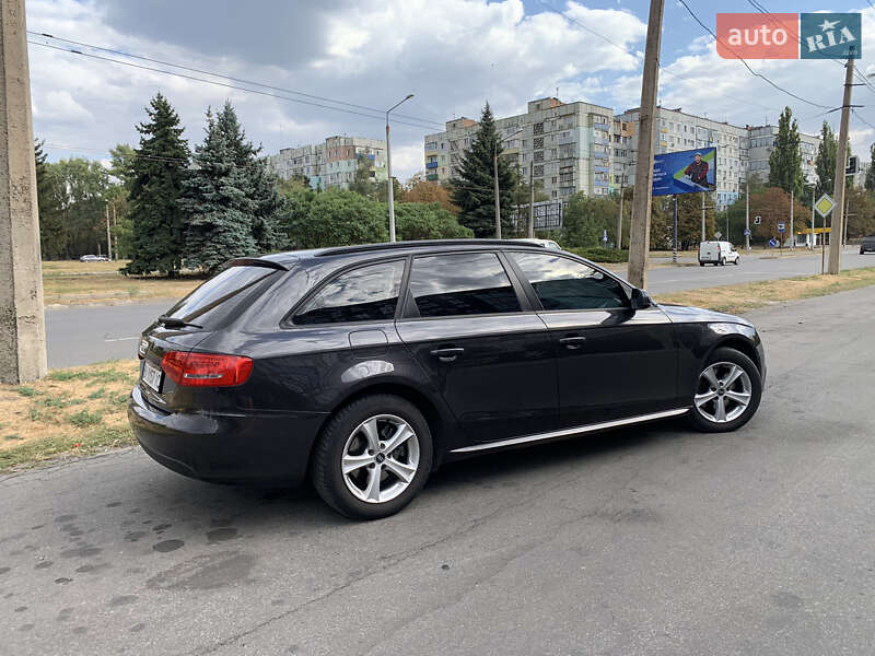 Универсал Audi A4 2010 в Полтаве