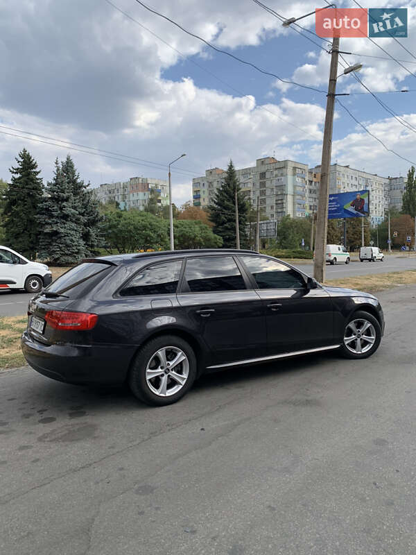 Універсал Audi A4 2010 в Полтаві