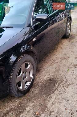 Универсал Audi A4 2004 в 